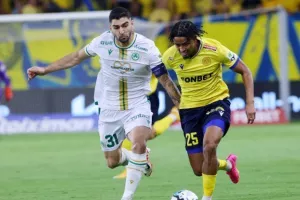ΑΕΛ 0-0 Ομόνοια: "Ανίκητοι" Μούριελ και Φαμπιάνο, στο "μηδέν" το ντέρμπι (φώτος)