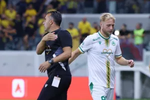 ΑΕΛ 0-0 Ομόνοια: "Ανίκητοι" Μούριελ και Φαμπιάνο, στο "μηδέν" το ντέρμπι (φώτος)