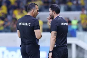 ΑΕΛ 0-0 Ομόνοια: "Ανίκητοι" Μούριελ και Φαμπιάνο, στο "μηδέν" το ντέρμπι (φώτος)