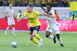 ΑΕΛ 0-0 Ομόνοια: "Ανίκητοι" Μούριελ και Φαμπιάνο, στο "μηδέν" το ντέρμπι (φώτος)