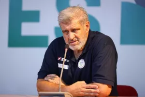 ΟΛΑ όσα ειπώθηκαν στην διάσκεψη της Ομόνοιας: "WE CHANGE LIVES" (Φώτος)