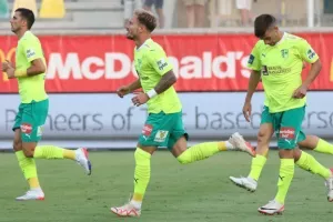 ΑΕΚ - Νέα Σαλαμίνα: Ένα φάουλ, ένα κόρνερ, (από) ένα βαθμό (Φώτος)