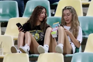 ΑΕΚ - Νέα Σαλαμίνα: Ένα φάουλ, ένα κόρνερ, (από) ένα βαθμό (Φώτος)