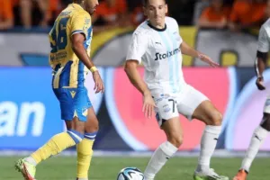 ΑΠΟΕΛ 1-1 Απόλλων: Πέτροβιτς και Νταρίκβα μοίρασαν... το ντέρμπι (φώτος)