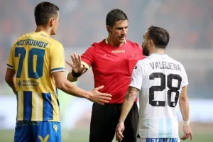 ΑΠΟΕΛ 1-1 Απόλλων: Πέτροβιτς και Νταρίκβα μοίρασαν... το ντέρμπι (φώτος)