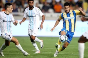 ΑΠΟΕΛ 1-1 Απόλλων: Πέτροβιτς και Νταρίκβα μοίρασαν... το ντέρμπι (φώτος)