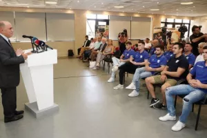 Η ηγεσία του ΚΟΑ τίμησε την Εθνική Ομάδα Ενόργανης Γυμναστικής (φώτος)