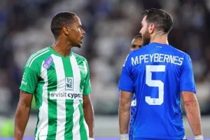 Άρης - Απόλλων: Του έσπασε το αήττητο και... έπιασε κορυφή! (φωτος)