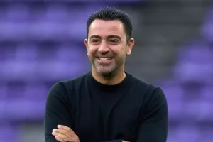 "Συμφώνησε και ανανεώνει με τη Μπαρτσελόνα ο Τσάβι"