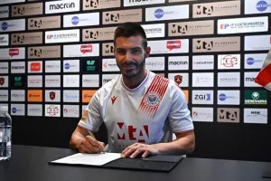 Νέα ομάδα/Μάγκλιτσα