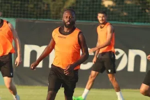 Μήνυμα ΑΠΟΕΛ: "Προσήλωση..."