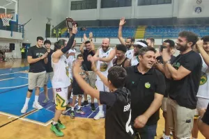 Η απονομή στους νικητές (Φώτος)