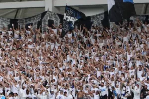 SOLD OUT... στο νότιο πέταλο