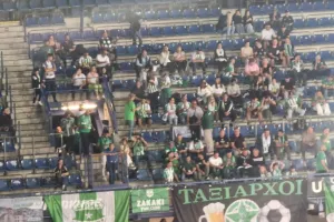 Έντονο... το πράσινο χρώμα στο "Letná Stadium"! (Φώτος)