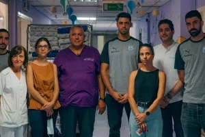 Απόλλων/Επίσκεψη στο Παιδοογκολογικό τμήμα: "Οι πραγματικοί MVP στον αγώνα της ζωής" (Βίντεο/Φώτος)