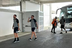 Η άφιξη της ΑΕΚ (Φώτος)