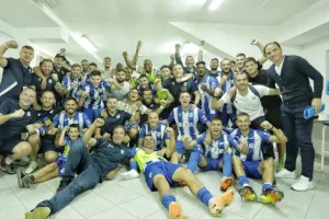 Νίκη και χαμός/Ντόμπρα