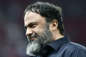 Μαρινάκης: «Αισθανόμασταν μοναξιά στο να εκπροσωπούμε την χώρα»