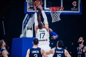 Ο Θανάσης... σβήνει τα φώτα στον Βαλαντσιούνας (βίντεο)