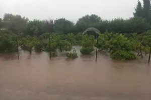 Πλημμύρες σε όλο σχεδόν τον νομό Τρικάλων (φώτος)