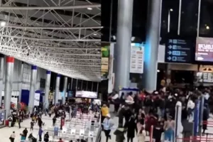 «Τρέλα» για τον Μέσι στην άφιξη της Εθνικής Αργεντινής στη Λα Πας