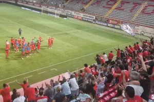 (ΒΙΝΤΕΟ kerkida) Πρώτη νίκη και…  ''Ντίρλι, Ντίρλι, ντι''