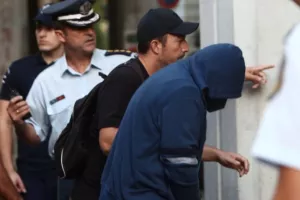 Σε εξέλιξη οι απολογίες: O πλοίαρχος φέρεται να υποστηρίζει ότι έπραξε τα δέοντα