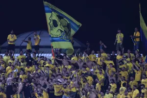 Πάφος FC - ΑΕΛ: ΦΩΤΟΣ από τις κερκίδες