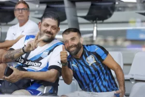 Απόλλων - ΑΕΛ: Το πρώτο της χρονιάς... βάφτηκε γαλάζιο! (Φώτος)