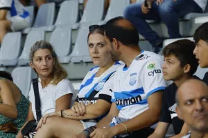Απόλλων - ΑΕΛ: Το πρώτο της χρονιάς... βάφτηκε γαλάζιο! (Φώτος)