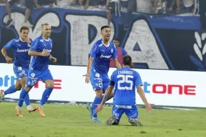 Απόλλων - ΑΕΛ: Το πρώτο της χρονιάς... βάφτηκε γαλάζιο! (Φώτος)