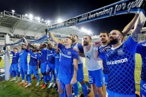 Απόλλων - ΑΕΛ: Το πρώτο της χρονιάς... βάφτηκε γαλάζιο! (Φώτος)