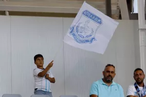 Ο κόσμος στις εξέδρες του “ΑλφαΜέγα”