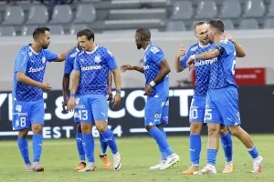 Άρης - Απόλλων: Του έσπασε το αήττητο και... έπιασε κορυφή! (φωτος)