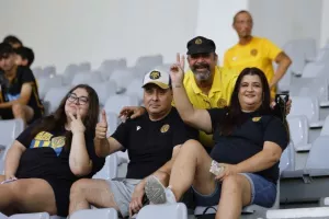 Έντονο... το κίτρινο χρώμα! (φωτορεπορτάζ)