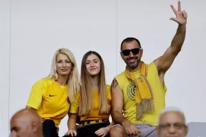Έντονο... το κίτρινο χρώμα! (φωτορεπορτάζ)
