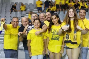 Έντονο... το κίτρινο χρώμα! (φωτορεπορτάζ)