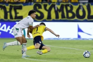 ΑΕΛ 0-0 Ομόνοια: "Ανίκητοι" Μούριελ και Φαμπιάνο, στο "μηδέν" το ντέρμπι (φώτος)