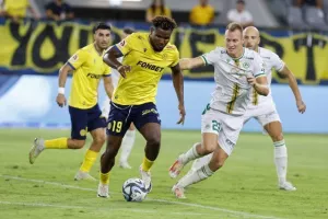 ΑΕΛ 0-0 Ομόνοια: "Ανίκητοι" Μούριελ και Φαμπιάνο, στο "μηδέν" το ντέρμπι (φώτος)