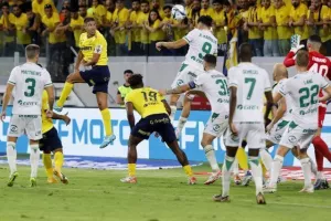 ΑΕΛ 0-0 Ομόνοια: "Ανίκητοι" Μούριελ και Φαμπιάνο, στο "μηδέν" το ντέρμπι (φώτος)
