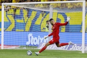 ΑΕΛ 0-0 Ομόνοια: "Ανίκητοι" Μούριελ και Φαμπιάνο, στο "μηδέν" το ντέρμπι (φώτος)