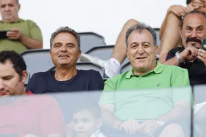Ο κόσμος στο ΑΛΦΑΜΕΓΑ (φώτος)
