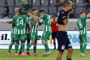 Άρης-Πάφος: Ντέρμπι όπως το περιμέναμε, τρομερός… Βανά και μοιρασιά (φώτος)