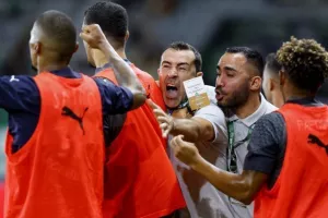 Άρης-Πάφος: Ντέρμπι όπως το περιμέναμε, τρομερός… Βανά και μοιρασιά (φώτος)