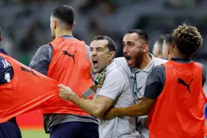 Πάθος/Καρσέδο