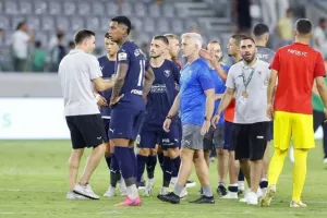 Άρης-Πάφος: Ντέρμπι όπως το περιμέναμε, τρομερός… Βανά και μοιρασιά (φώτος)