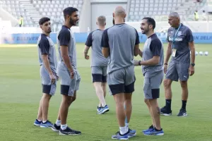 Απόλλων - ΑΕΛ: Το πρώτο της χρονιάς... βάφτηκε γαλάζιο! (Φώτος)