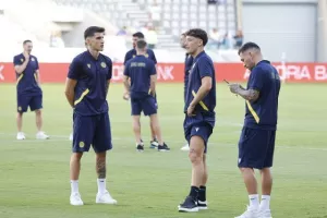 Απόλλων - ΑΕΛ: Το πρώτο της χρονιάς... βάφτηκε γαλάζιο! (Φώτος)