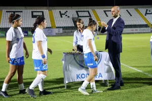 Aπόλλων Ladies- Ομόνοια: Κυριαρχία... με 4άρα! (φώτος)