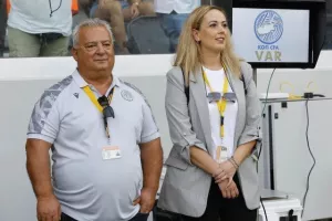 Απόλλων - ΑΕΛ: Το πρώτο της χρονιάς... βάφτηκε γαλάζιο! (Φώτος)